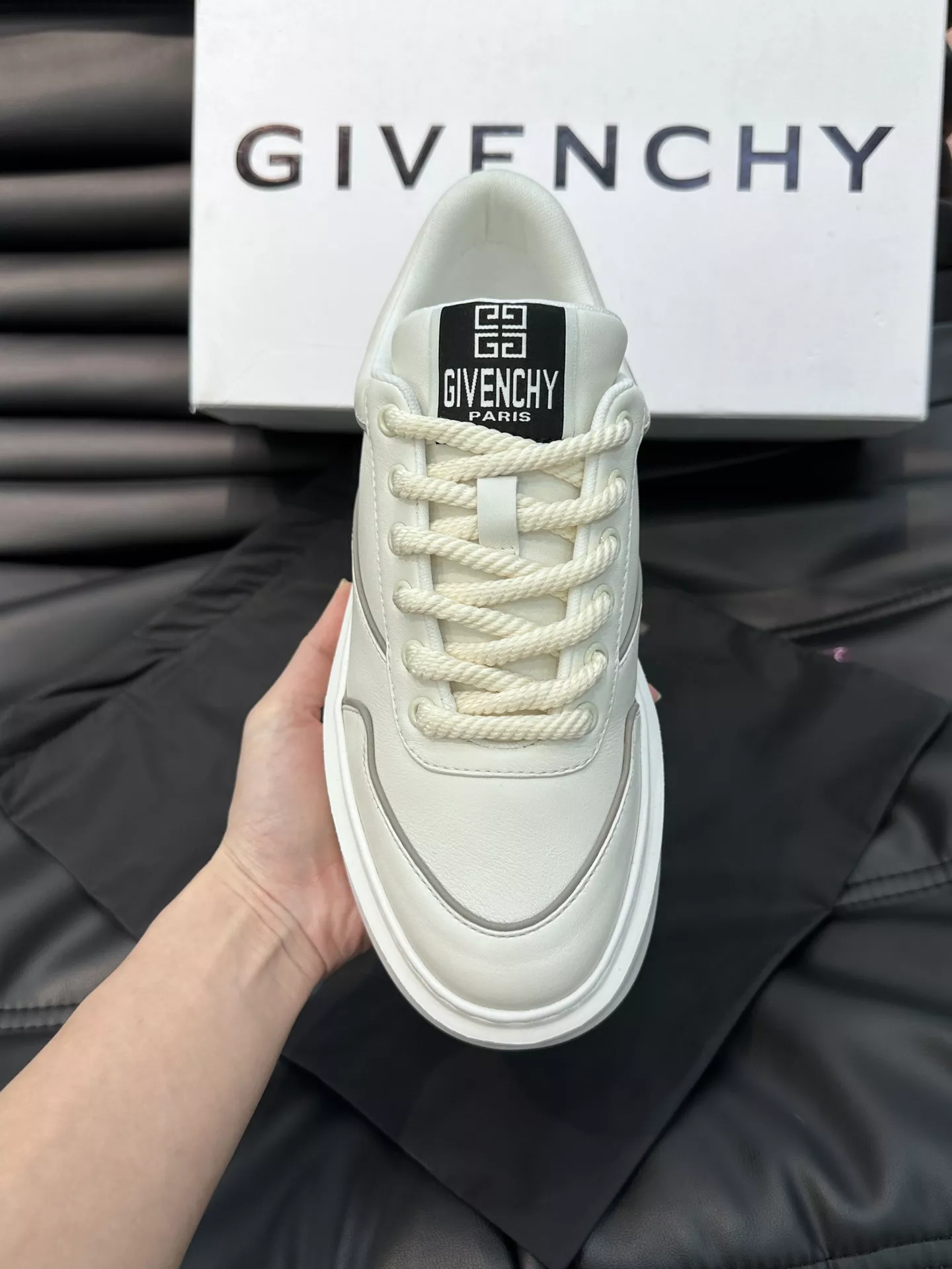 givenchy decontractees chaussures pour homme s_12b4a353